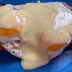 Low-Carb Keto Eggs Benedict – on a Chaffle